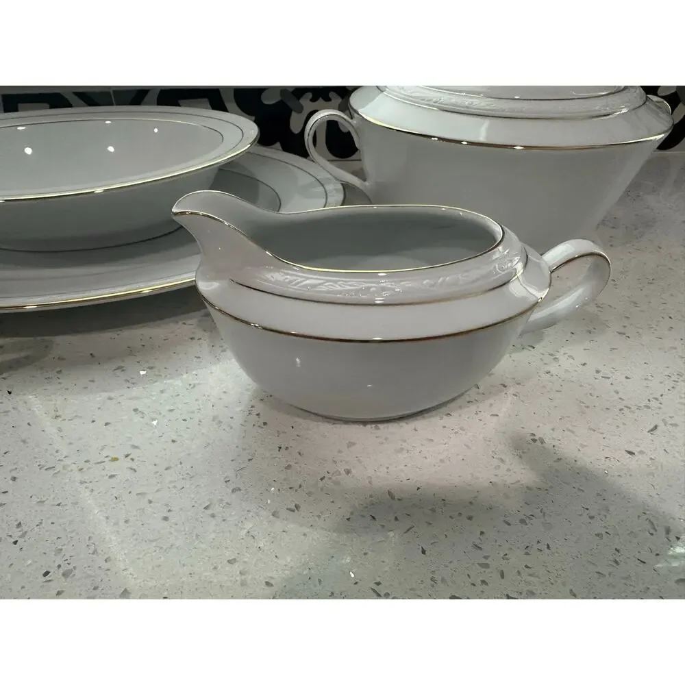 6 piece Noritake White Scapes Sugar/Creamer,Gravy Boat,Platter & Serving Bowl